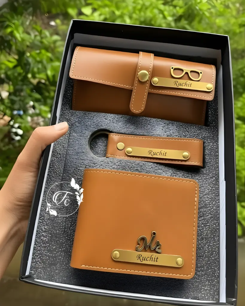 engraved wallets for men.webp